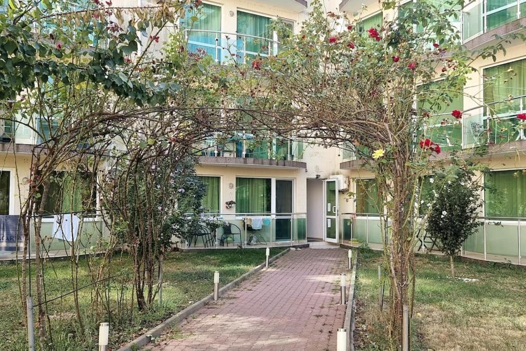 Уютен Апартамент Близо До Морето Igroeg Burgas City Exteriér fotografie