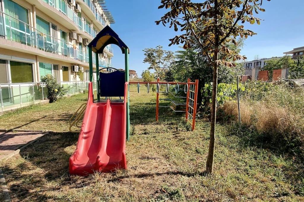 Уютен Апартамент Близо До Морето Igroeg Burgas City Exteriér fotografie